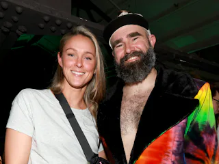 Kylie Kelce shares her relationship advice.