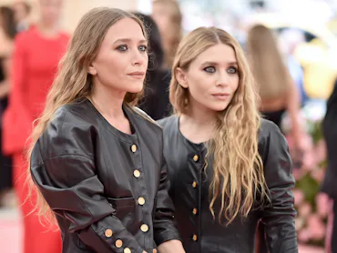 Mary-Kate & Ashley Olsen's Rare Street Style