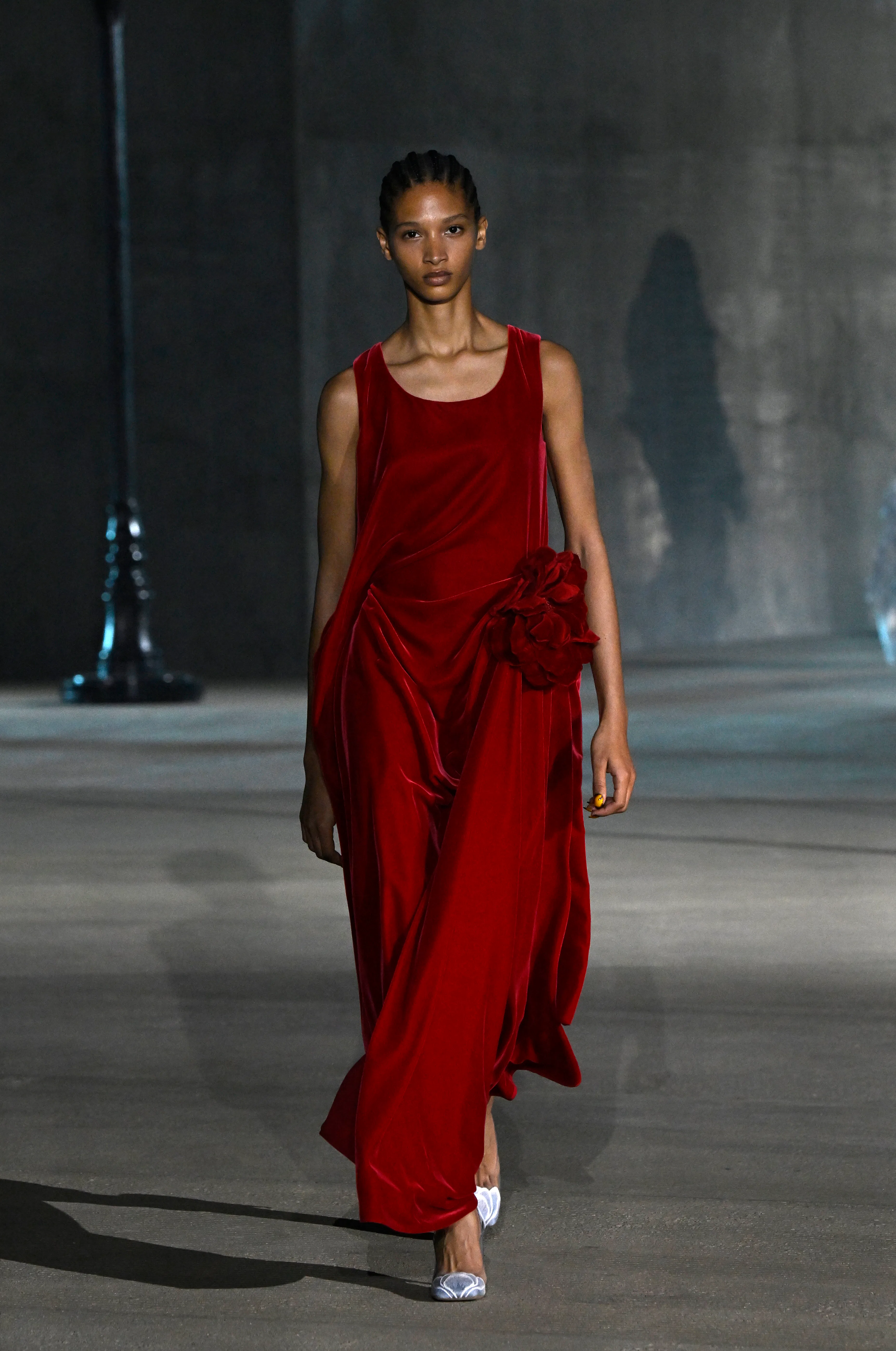 A model walks the runway at the Dior 2027 Cruise Collection Show 