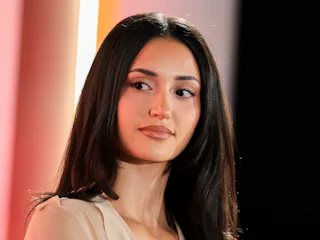 Leah Kateb slams 'Enter the Villa' after sharing an excerpt of the book on Instagram.