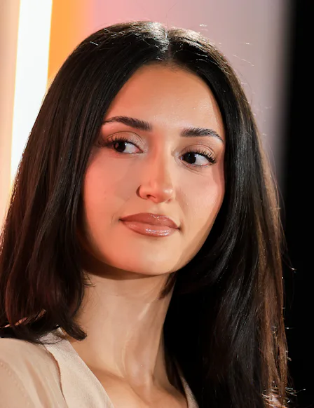 Leah Kateb slams 'Enter the Villa' after sharing an excerpt of the book on Instagram.