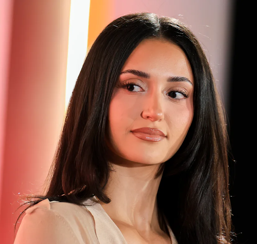 Leah Kateb slams 'Enter the Villa' after sharing an excerpt of the book on Instagram.
