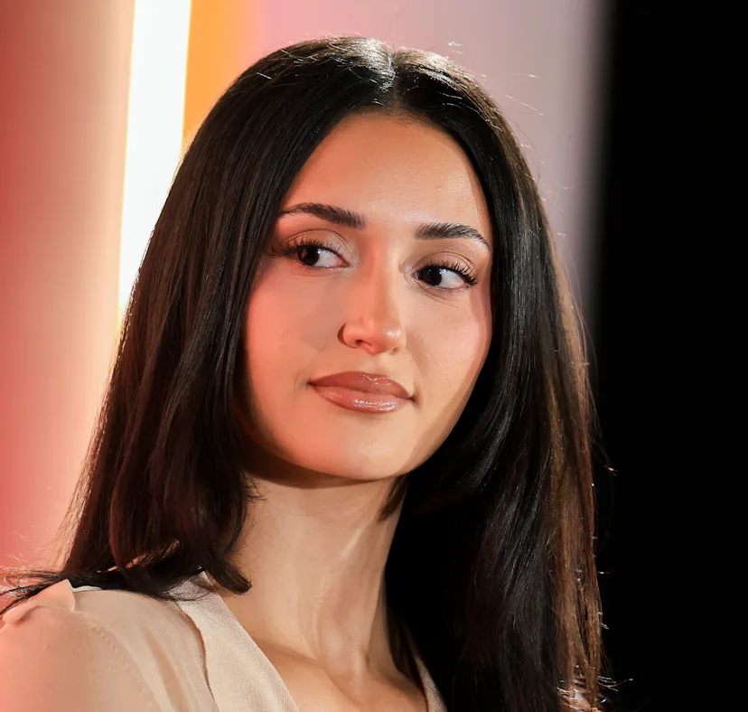 Leah Kateb slams 'Enter the Villa' after sharing an excerpt of the book on Instagram.