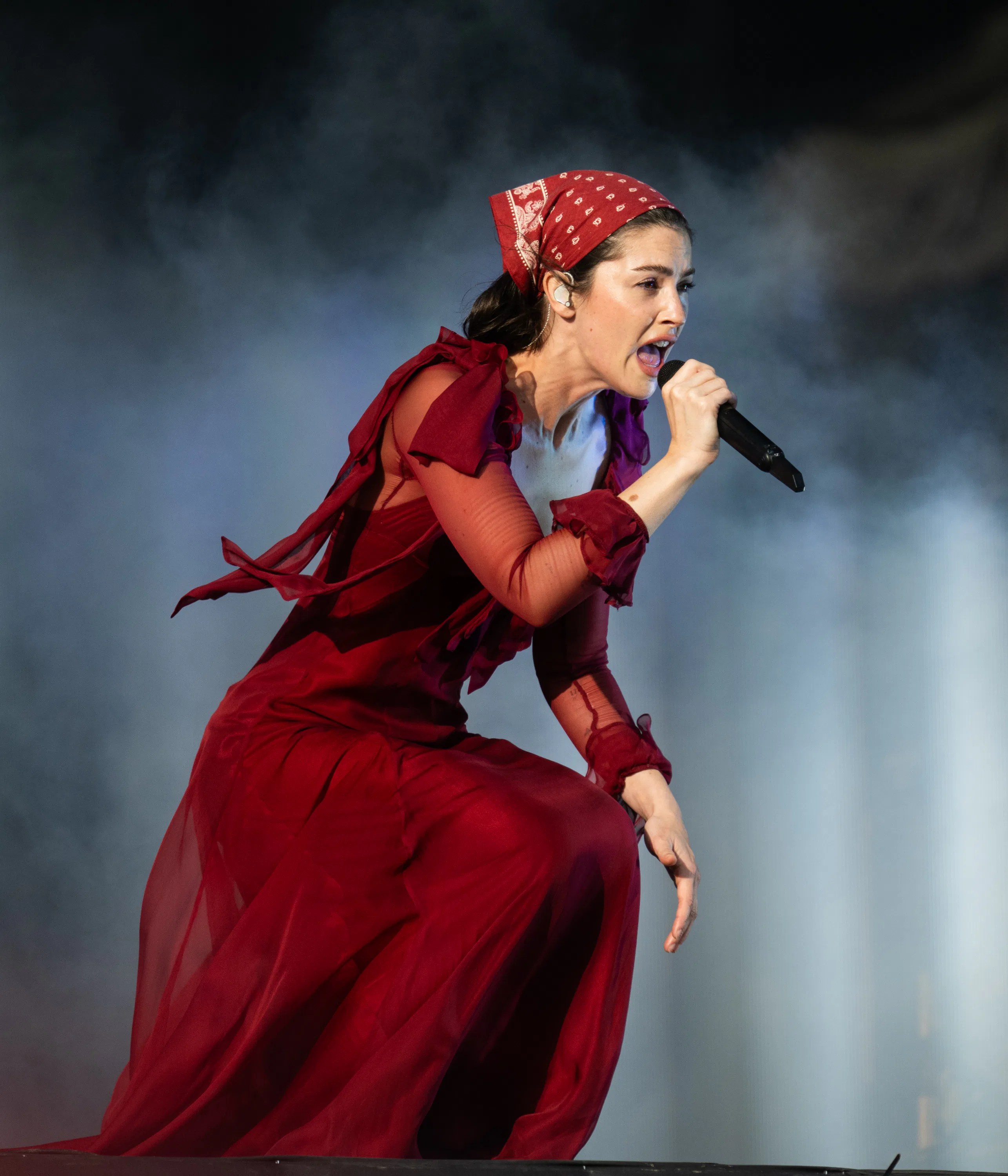 GLASTONBURY, ENGLAND - JUNE 27: (EDITORIAL USE ONLY) Gracie Abrams performs on the Other stage durin...
