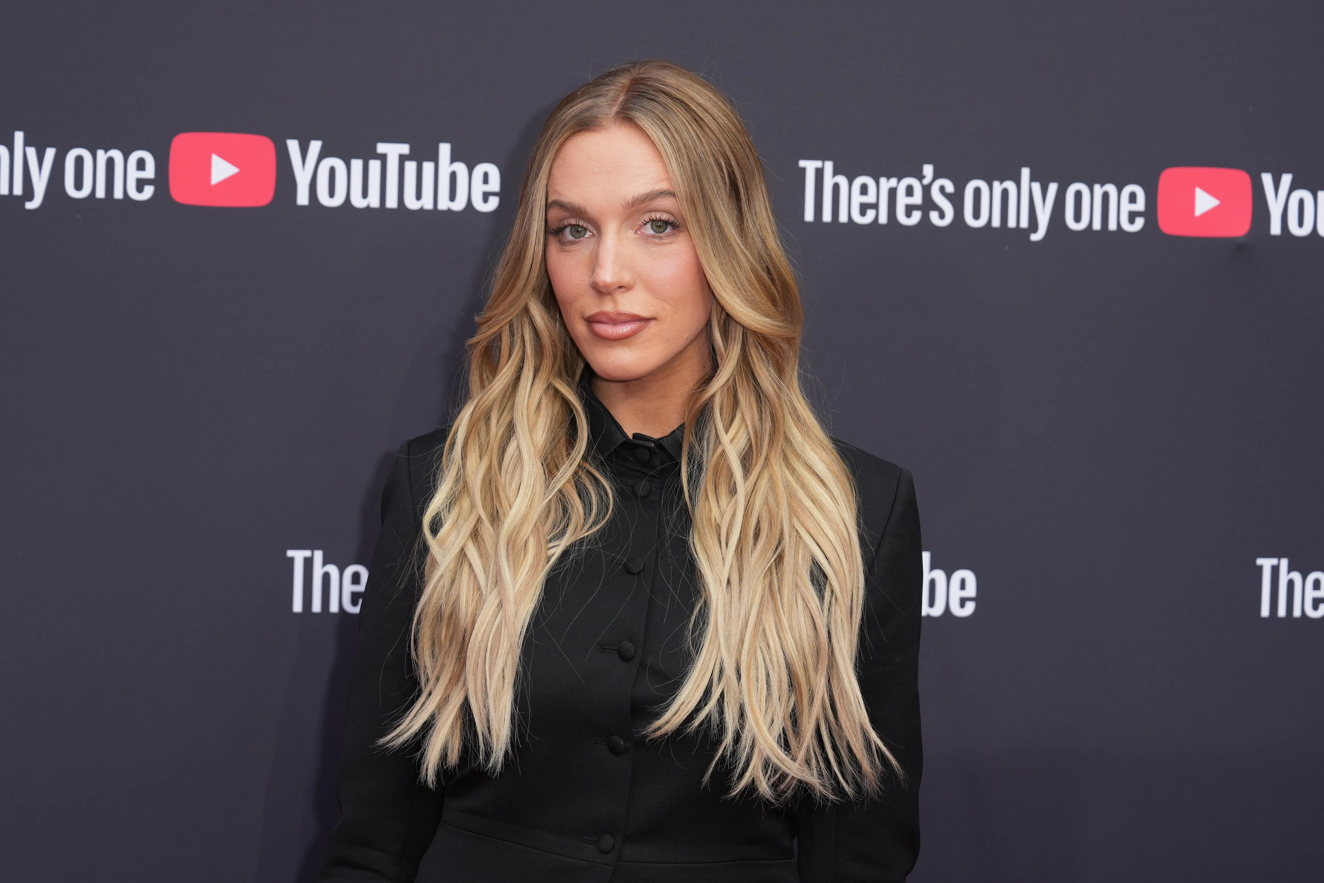 Alex Cooper announced her pregnancy with Matt Kaplan.