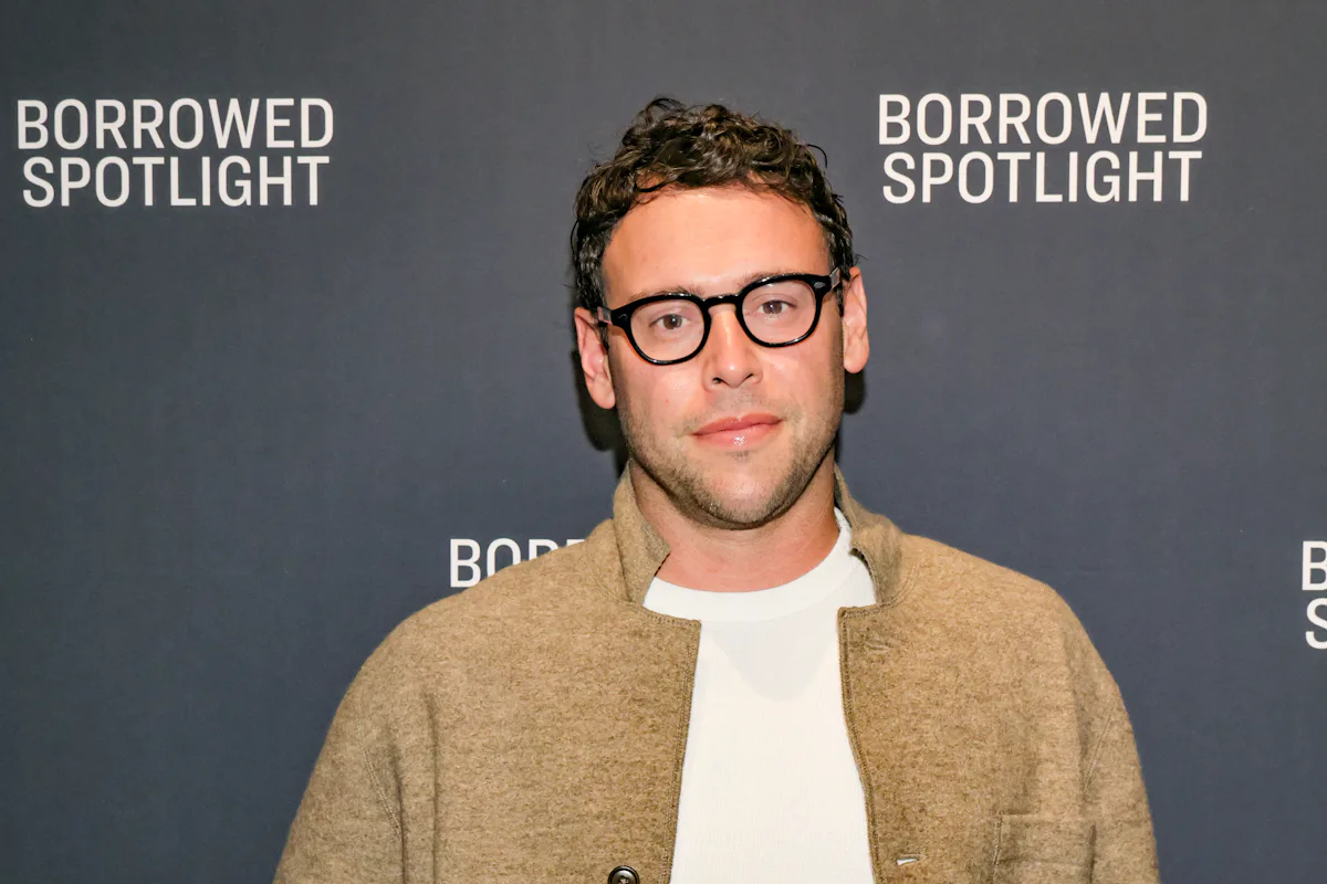 Scooter Braun Says He's Only Met Taylor Swift 3 Times, Despite Feud