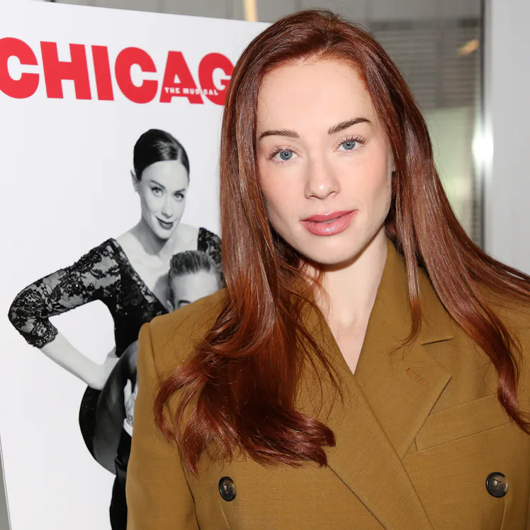 NEW YORK, NEW YORK - APRIL 2: Whitney Leavitt poses at a photo call for "Chicago" on Broadway at Ope...