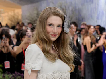 NEW YORK, NEW YORK - MAY 04: Hunter Schafer attends the 2026 Met Gala celebrating "Costume Art" at t...
