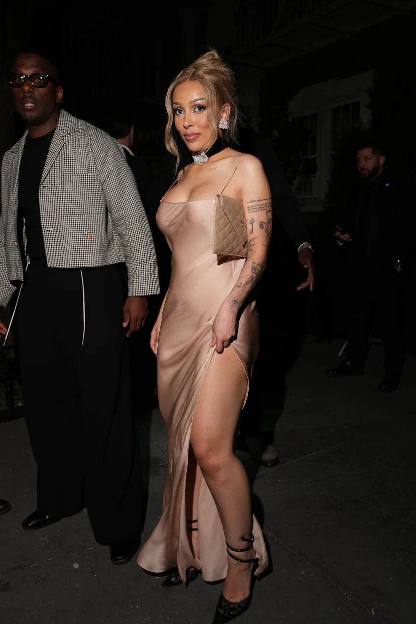 NEW YORK, NEW YORK - MAY 04: Doja Cat attends the Saint Laurent Met Gala after party at People's Bar...