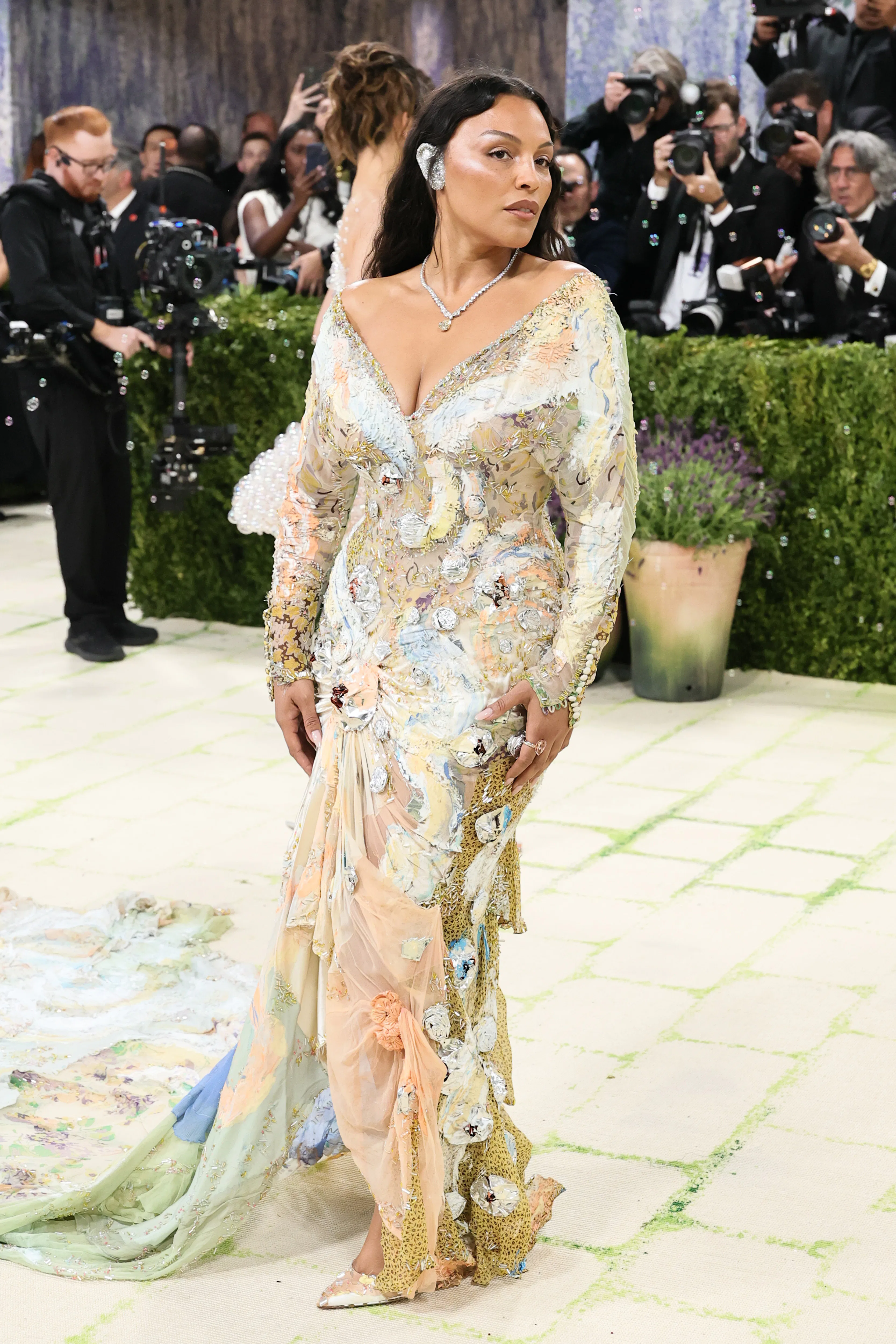 NEW YORK, NEW YORK - MAY 04: Paloma Elsesser attends the 2026 Met Gala celebrating "Costume Art" at ...