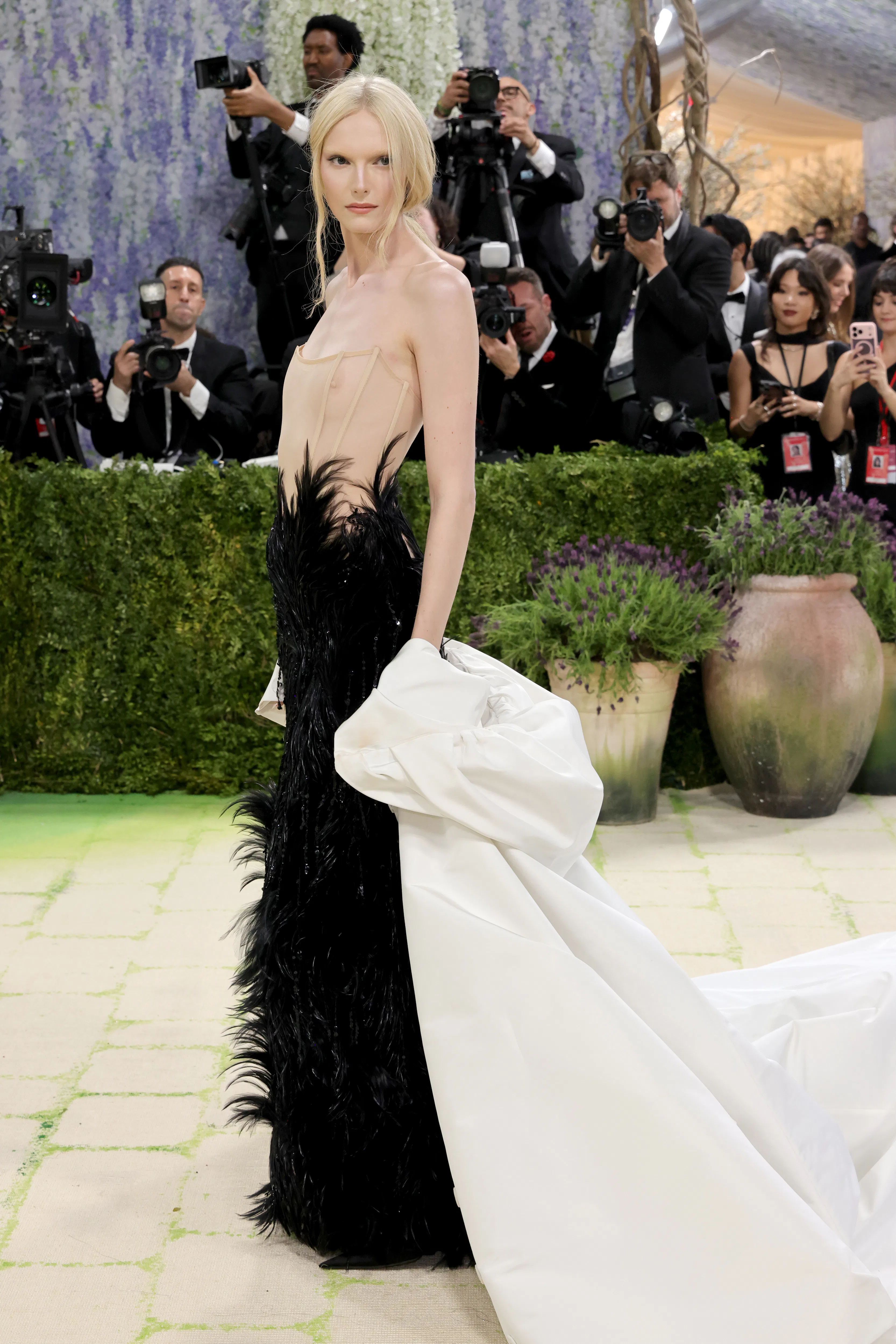 The Celebrity Fashion At The 2026 Met Gala Stayed True To The Artistic Theme