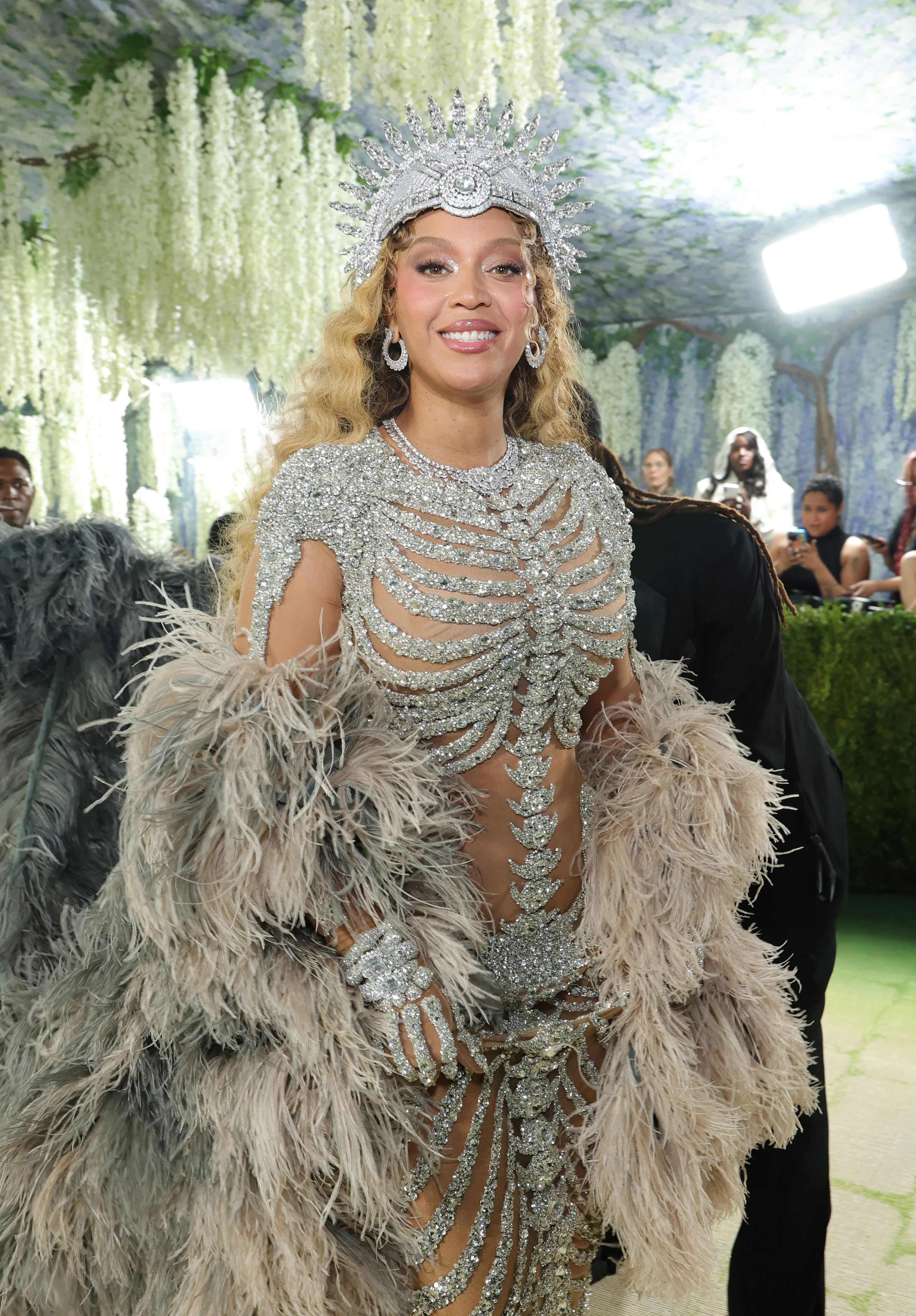 NEW YORK, NEW YORK - MAY 04: Beyoncé attends the 2026 Met Gala celebrating "Costume Art" at the Metr...