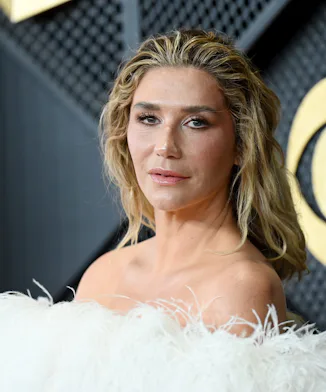 Kesha says she's celibate except when she's in Italy,