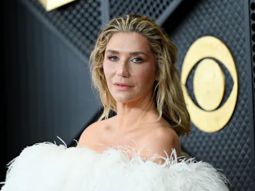 Kesha says she's celibate except when she's in Italy,