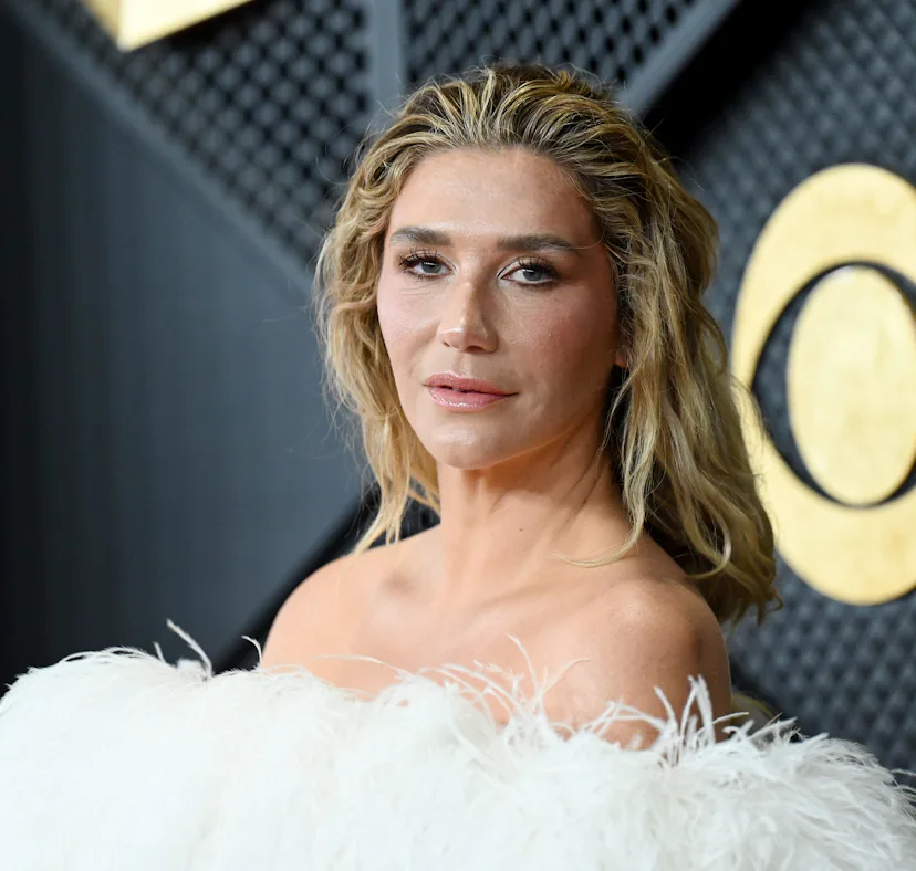 Kesha says she's celibate except when she's in Italy,