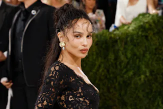 Zoë Kravitz called out Hulu's "tacky" joke using 'High Fidelity' to reference her relationship with ...