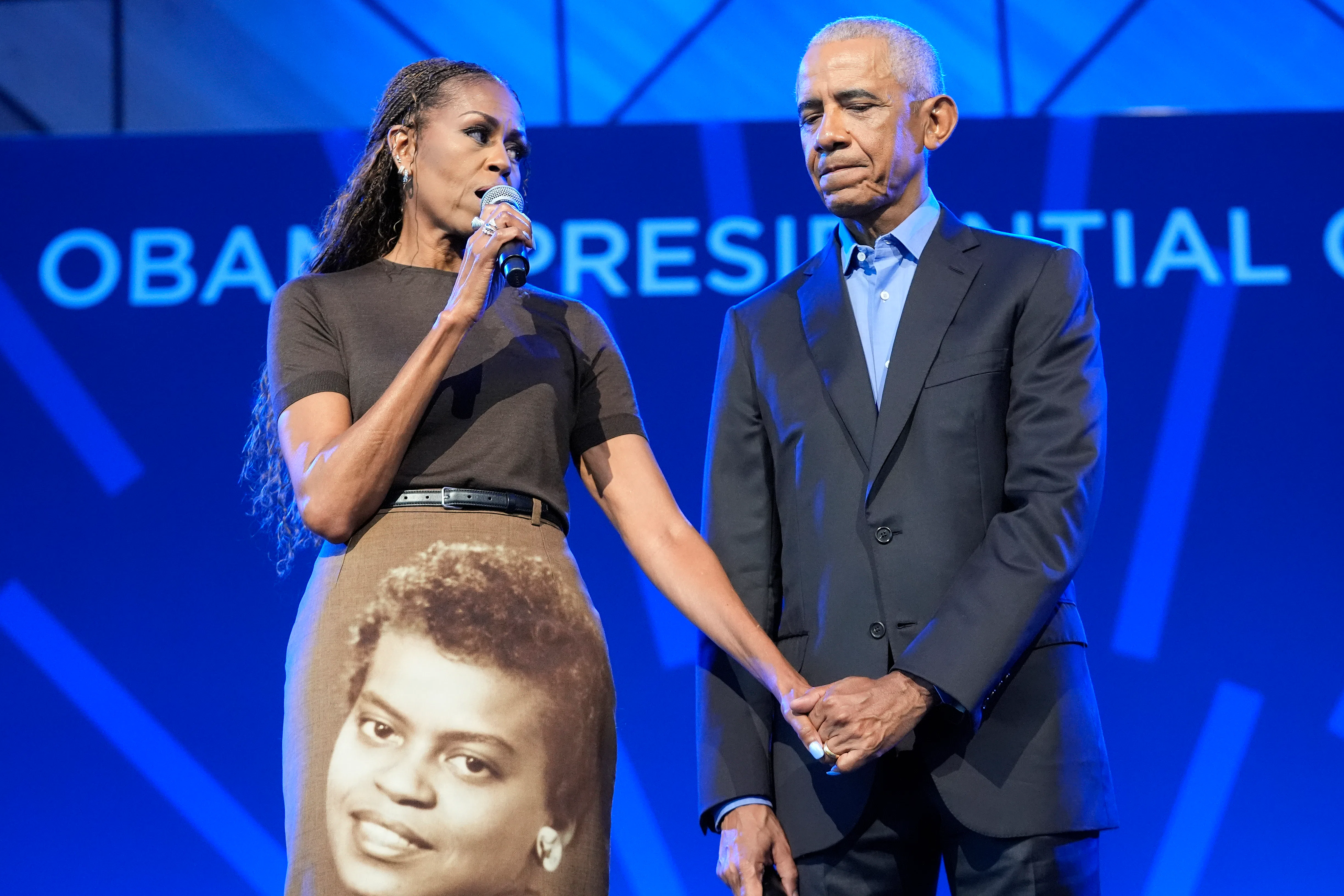 Former President Barack Obama and former first lady Michelle Obama