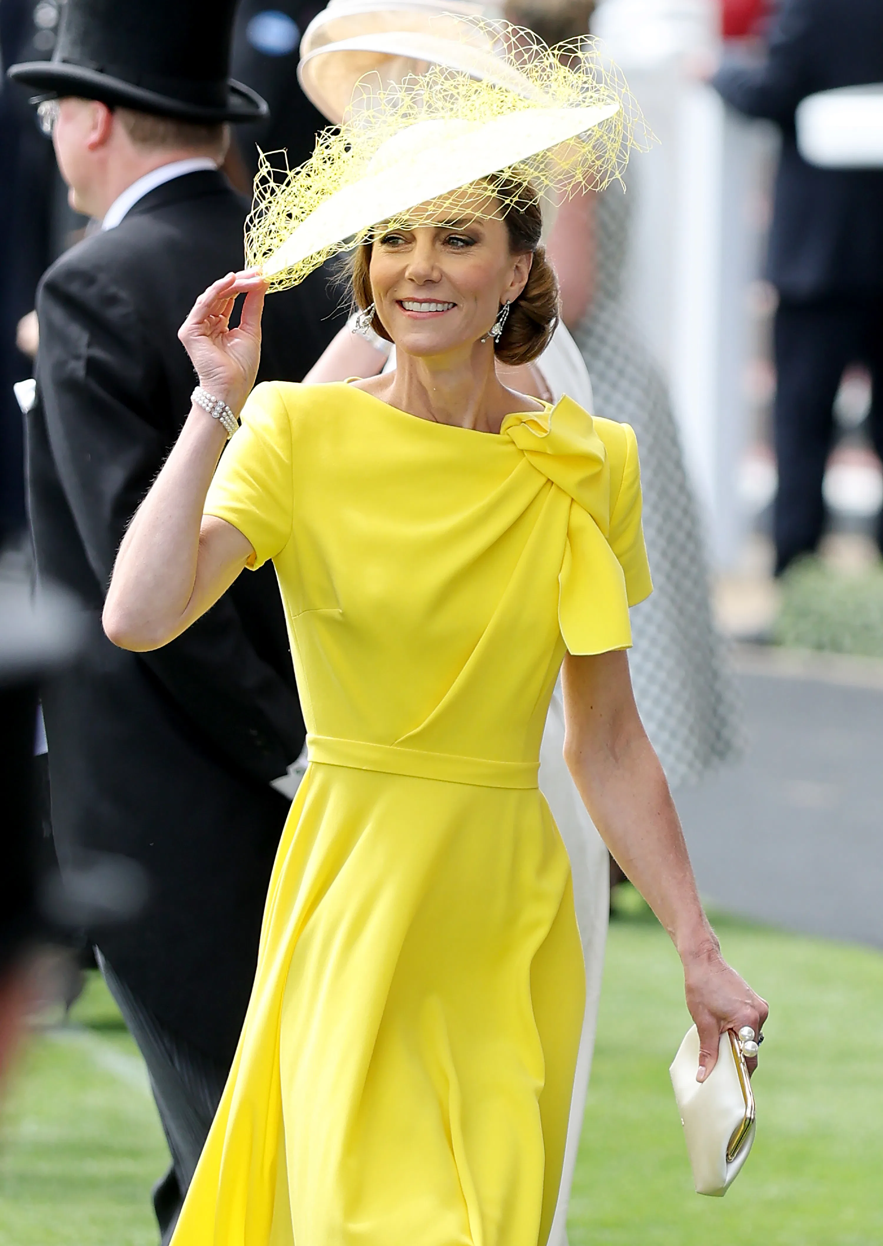 ASCOT, ENGLAND - JUNE 17: Catherine, Princess of Wales in the parade ring as she attends day two of ...