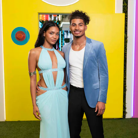 'Love Island's Melanie and Sincere's zodiac compatibility is complicated.