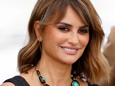 Penélope Cruz Long Bob Haircut