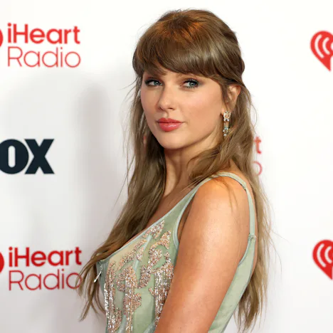 Taylor Swift fans think "I Knew It, I Knew You" is teasing 'Debut (Taylor's Version).'