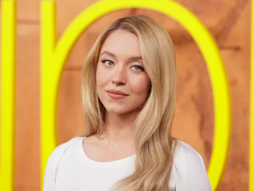 Sydney Sweeney spoke about the rumors around why she and Zendaya didn't share scene in 'Euphoria' Se...