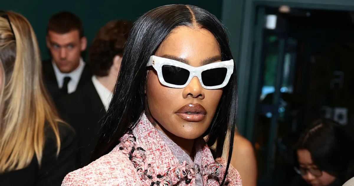 Teyana Taylor präsentiert Chanel Tweed auf zwei ganz unterschiedliche ...