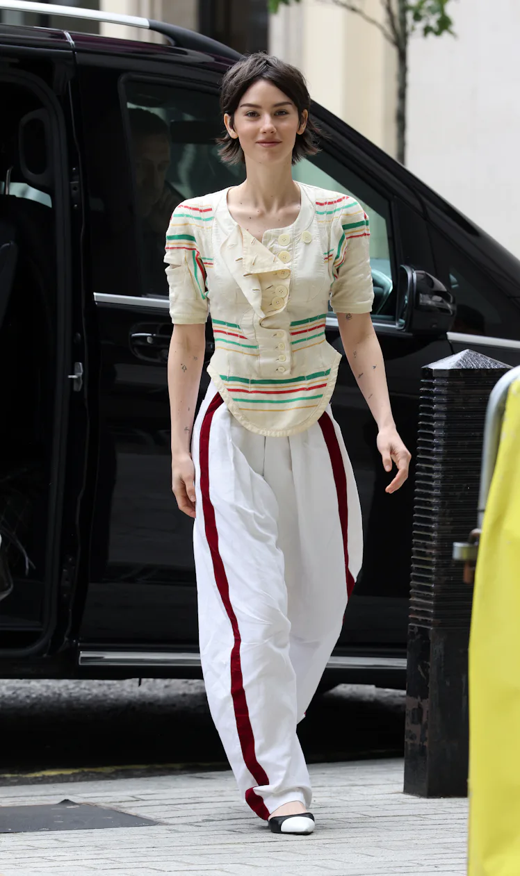 LONDON, ENGLAND - JUNE 18: Gracie Abrams at BBC Radio One to perform in the Live Lounge on June 18, ...