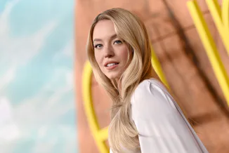 Sydney Sweeney new SYRN underwear features a Taylor Swift lyric.