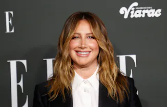 Ashley Tisdale's 'Toxic Moms' Netflix show may throw shade at Hilary Duff.
