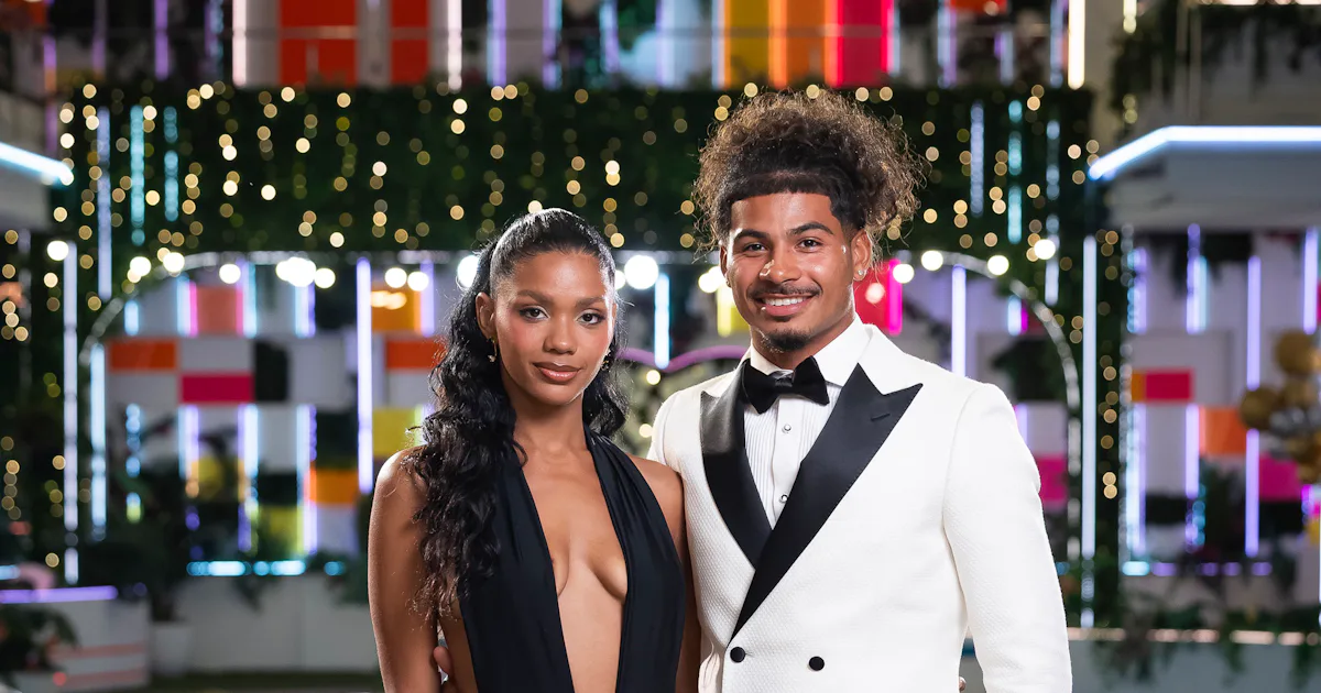 Here's Why Fans Think Melanie & Sincere Broke Up After 'Love Island'