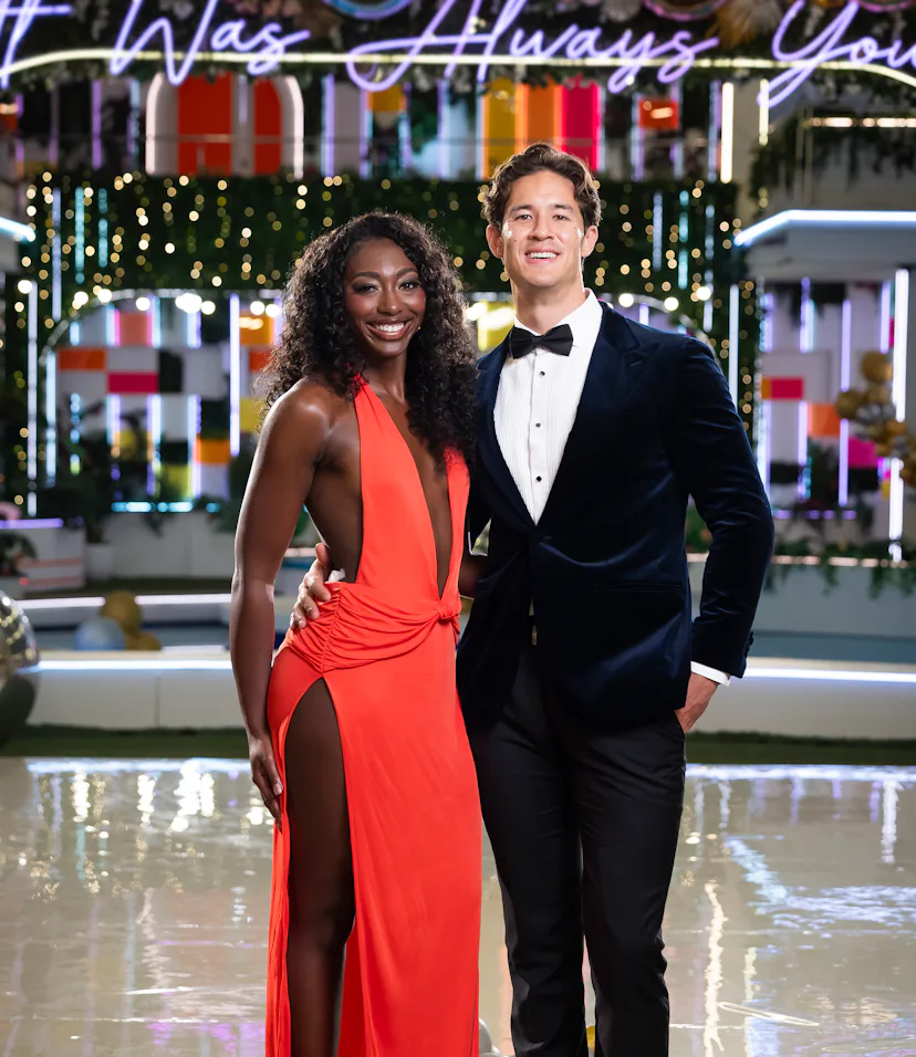 Carl Schmidt gave an update on his relationship with Aniya Harvey, revealing whether they're "boyfri...