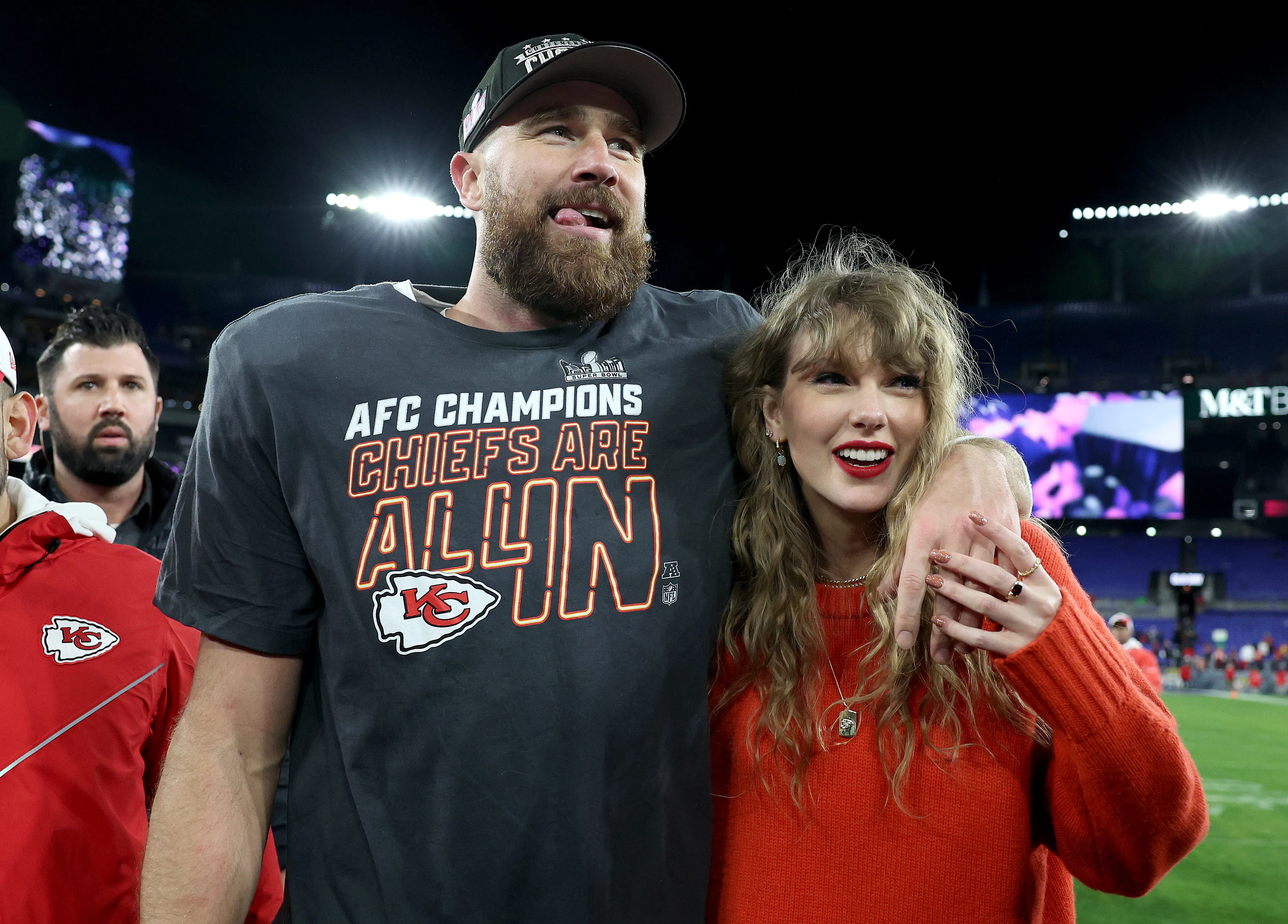 Taylor Swift’s Wedding Party Broke Tradition In A Meaningful Way