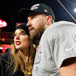 KANSAS CITY, MISSOURI - JANUARY 26: Tight end Travis Kelce #87 of the Kansas City Chiefs celebrates ...