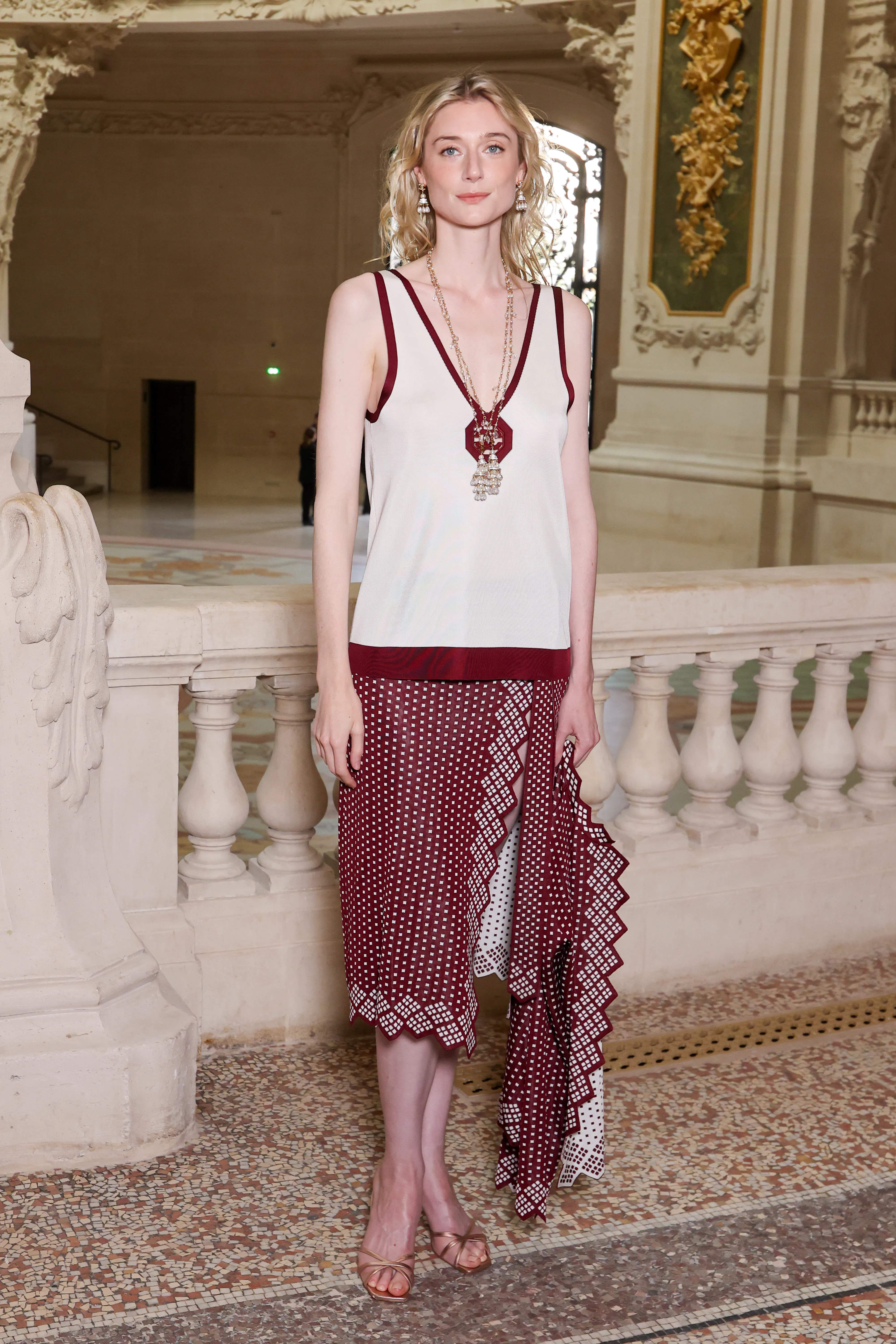 Elizabeth Debicki, Chanel, celebrity, culture, fashion, haute couture, Paris fashion week, runway