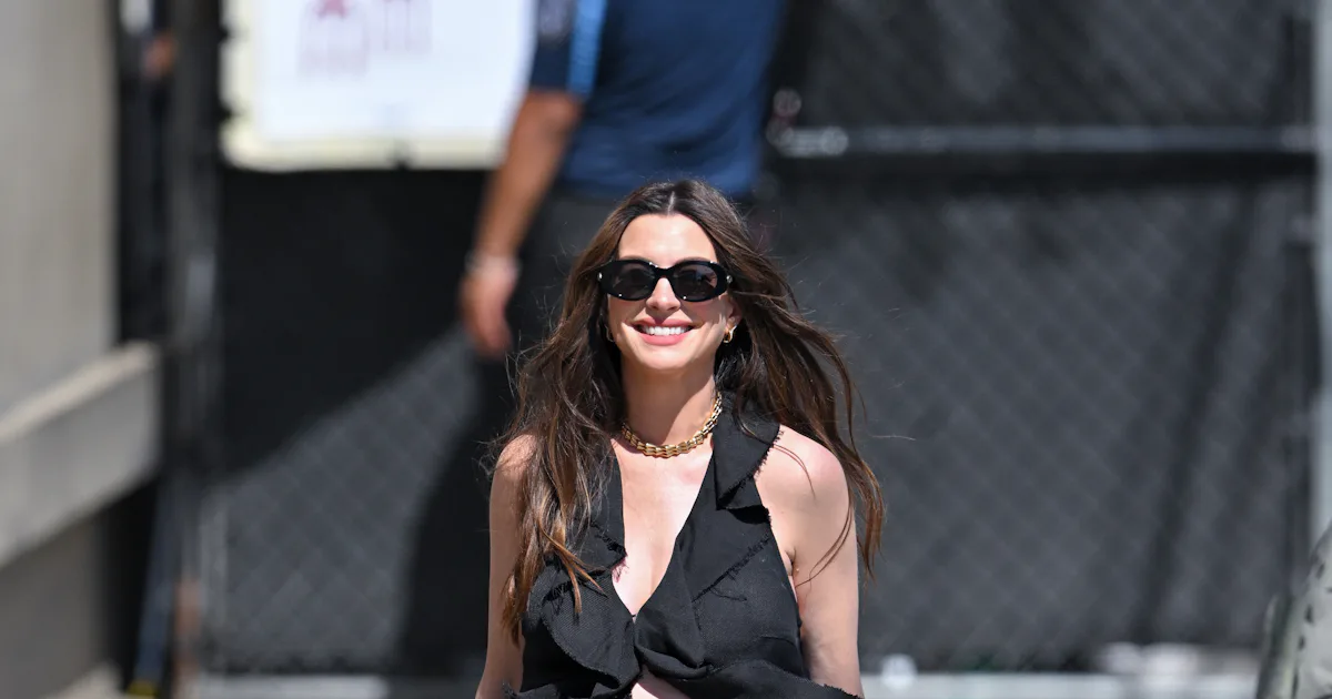 Anne Hathaway Won't Let the Trolls Affect Her Maternity Style