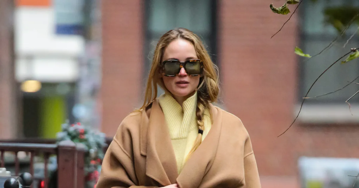 We're Taking Transitional Dressing Notes From Jennifer Lawrence's Street Style