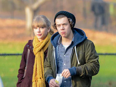 NEW YORK, NY - DECEMBER 02: Taylor Swift and Harry Styles are seen on December 02, 2012 in New York ...