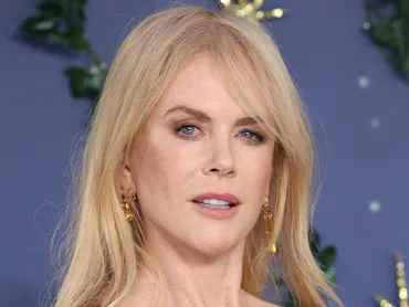 Nicole Kidman with long, straight hair at the London premiere of Practical Magic 2