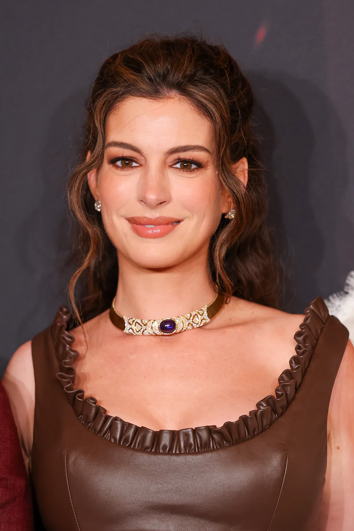Anne Hathaway's "Matchy-Matchy" Red Lips & Nails Are Everything
