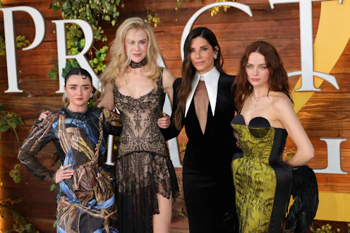 LOS ANGELES, CALIFORNIA - AUGUST 31: (L-R) Maisie Williams, Nicole Kidman, Sandra Bullock and Joey K...
