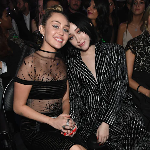 LOS ANGELES, CA - FEBRUARY 10: Miley Cyrus (L) and Noah Cyrus pose during the 61st Annual GRAMMY Aw...