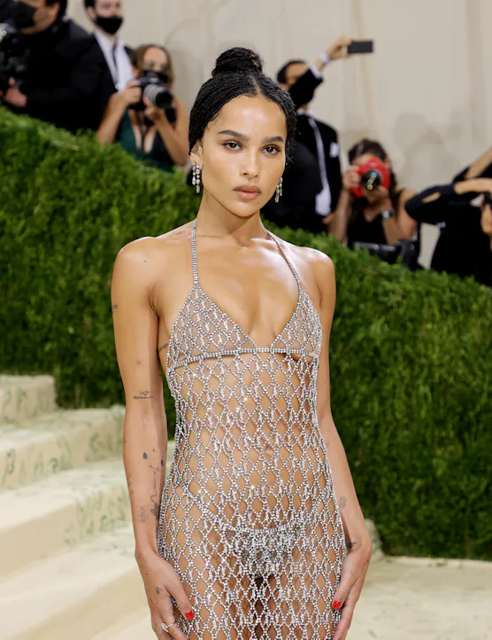 NEW YORK, NEW YORK - SEPTEMBER 13: Zoë Kravitz attends The 2021 Met Gala Celebrating In America: A L...