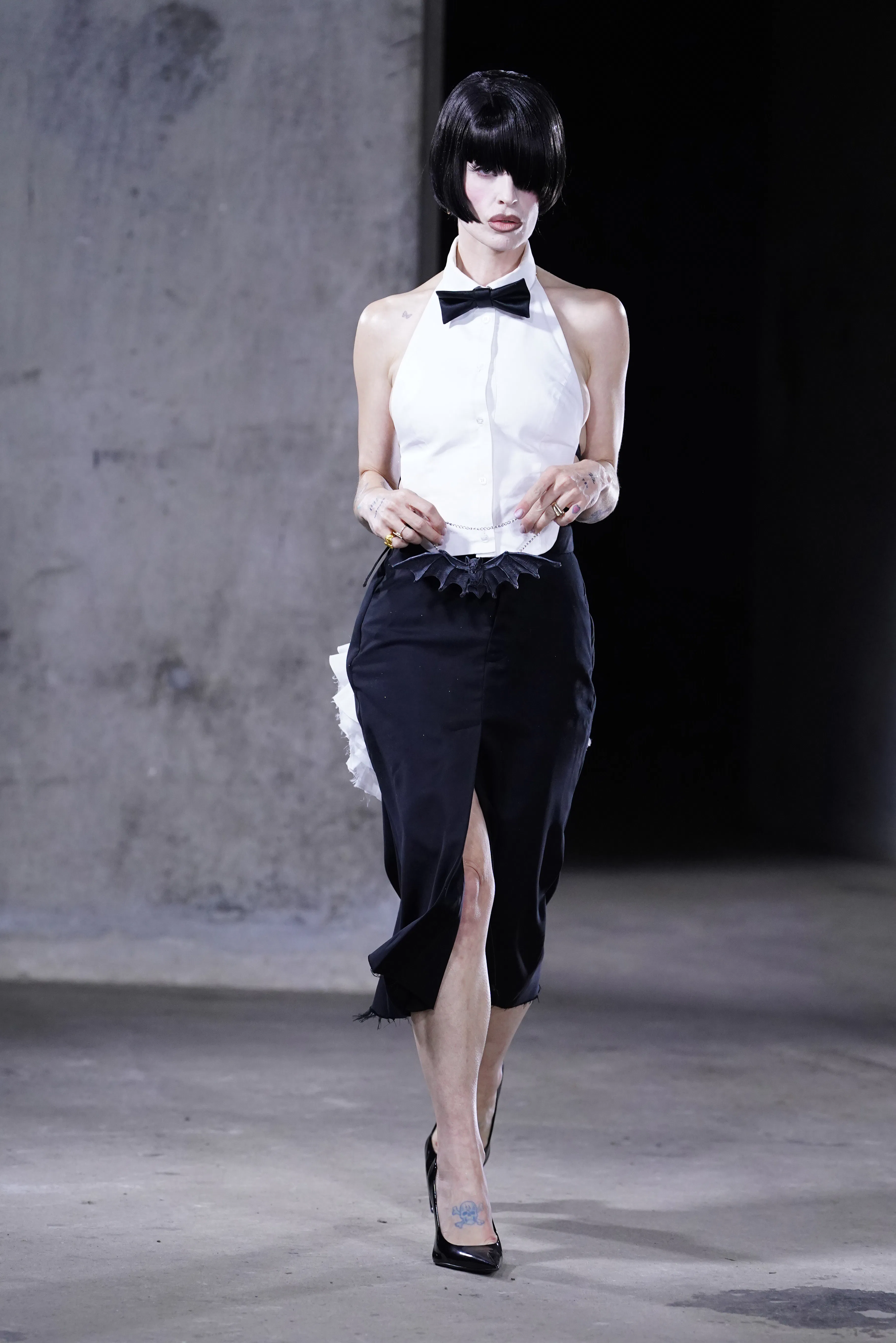 All The Celebrity & Surprising Models Who Walked Fashion Week