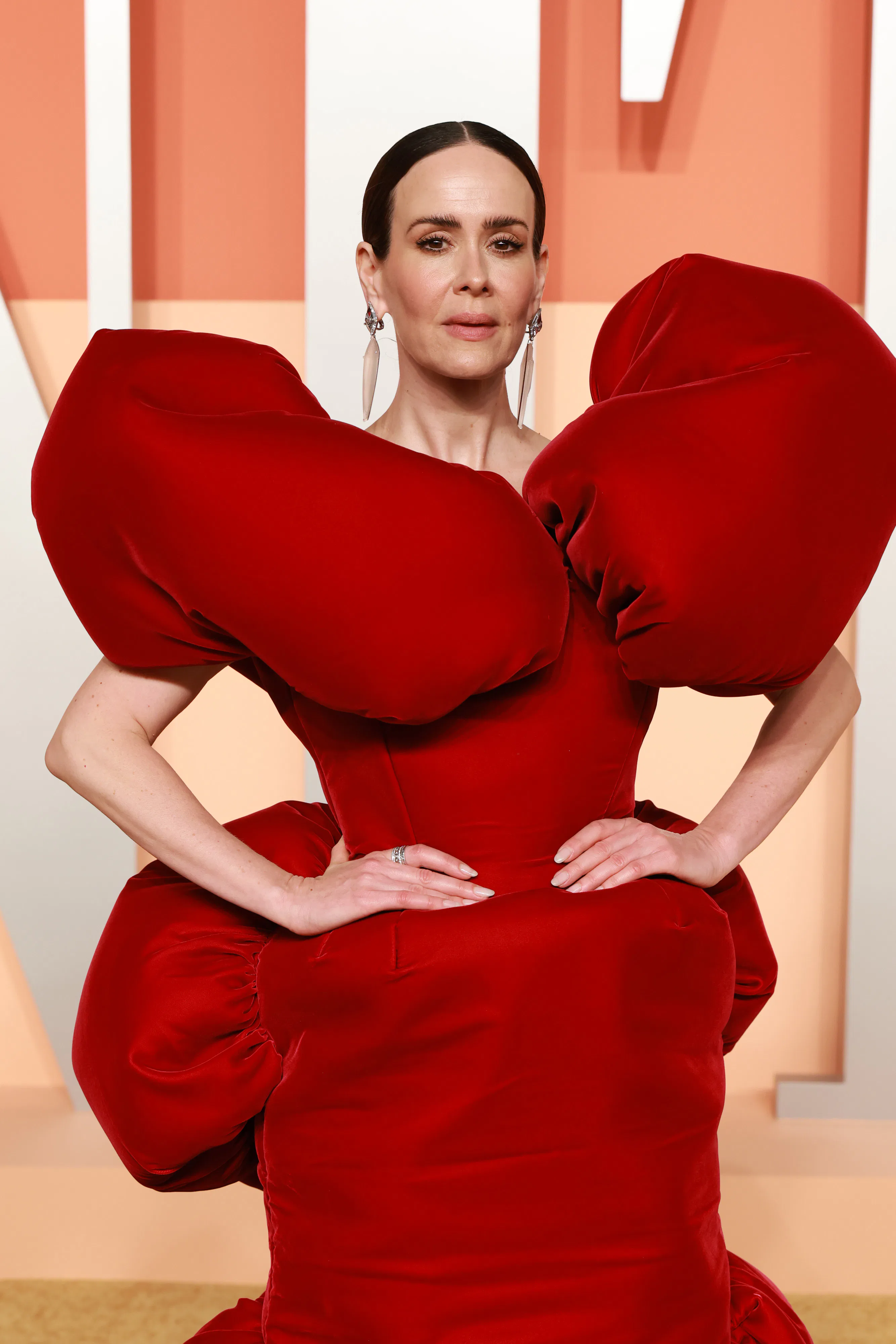 BEVERLY HILLS, CALIFORNIA - MARCH 02: Sarah Paulson attends the 2025 Vanity Fair Oscar Party Hosted ...