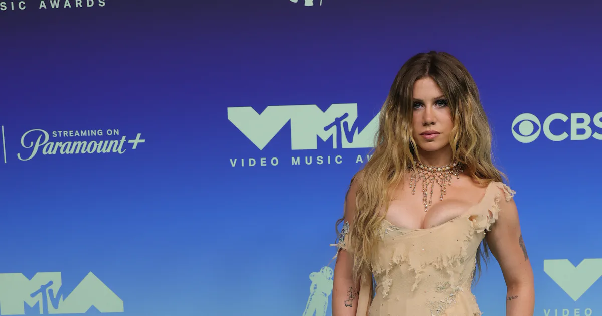 The Best Red-Carpet Looks At The 2026 VMAs
