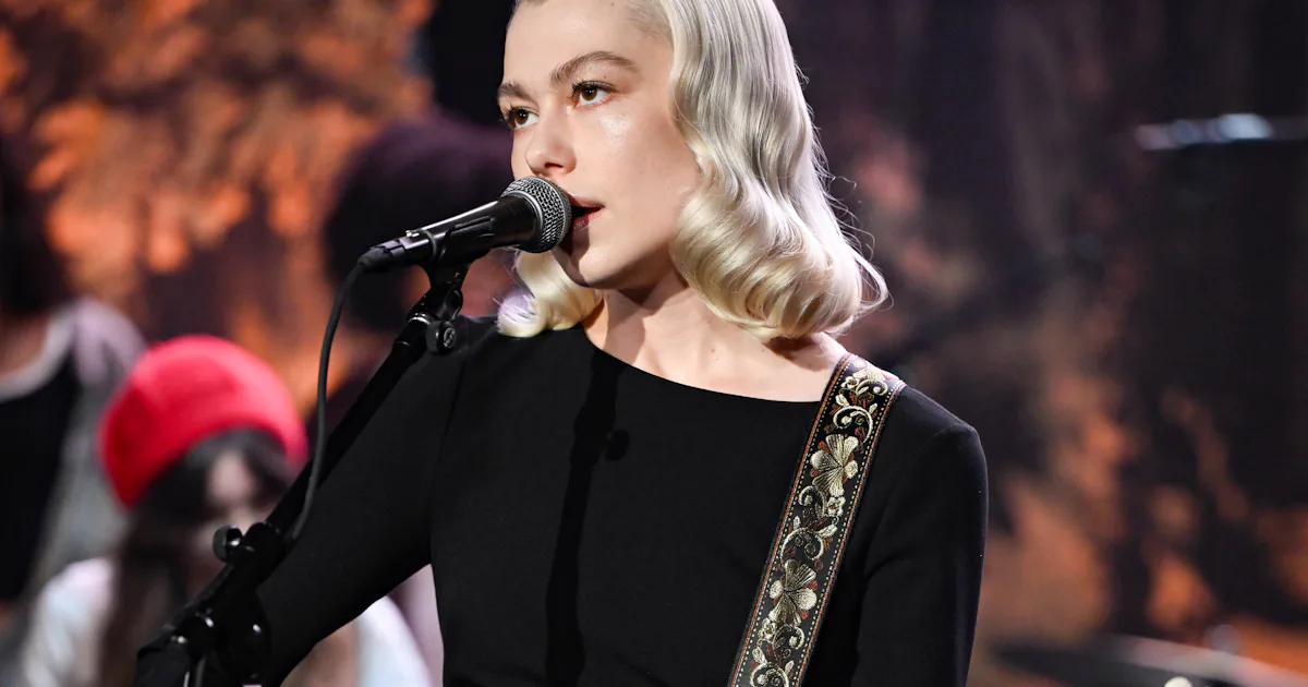 Ich habe mir bei einem Phoebe-Bridgers-Konzert die Aura lesen lassen