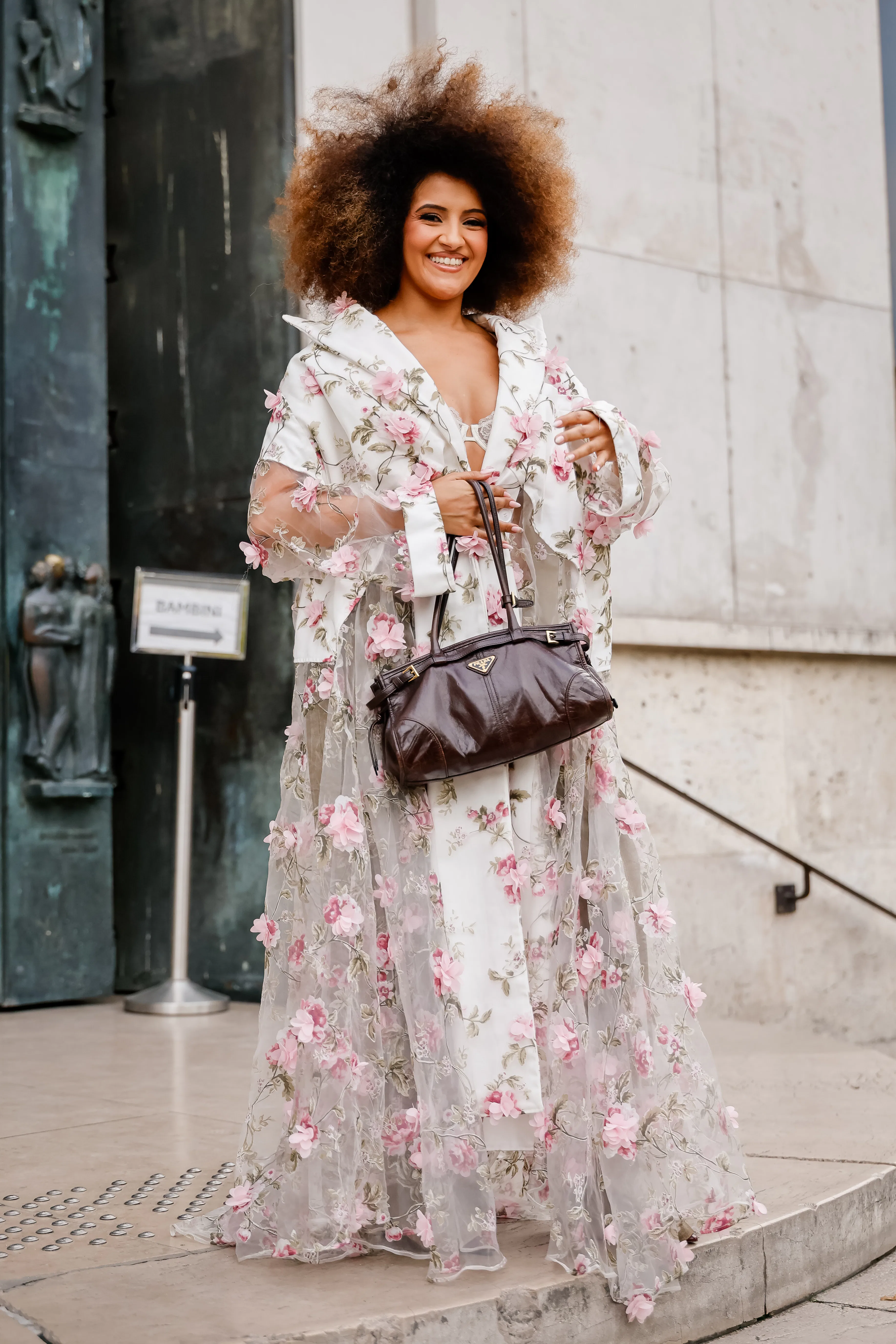 Paris Fashion Week street style