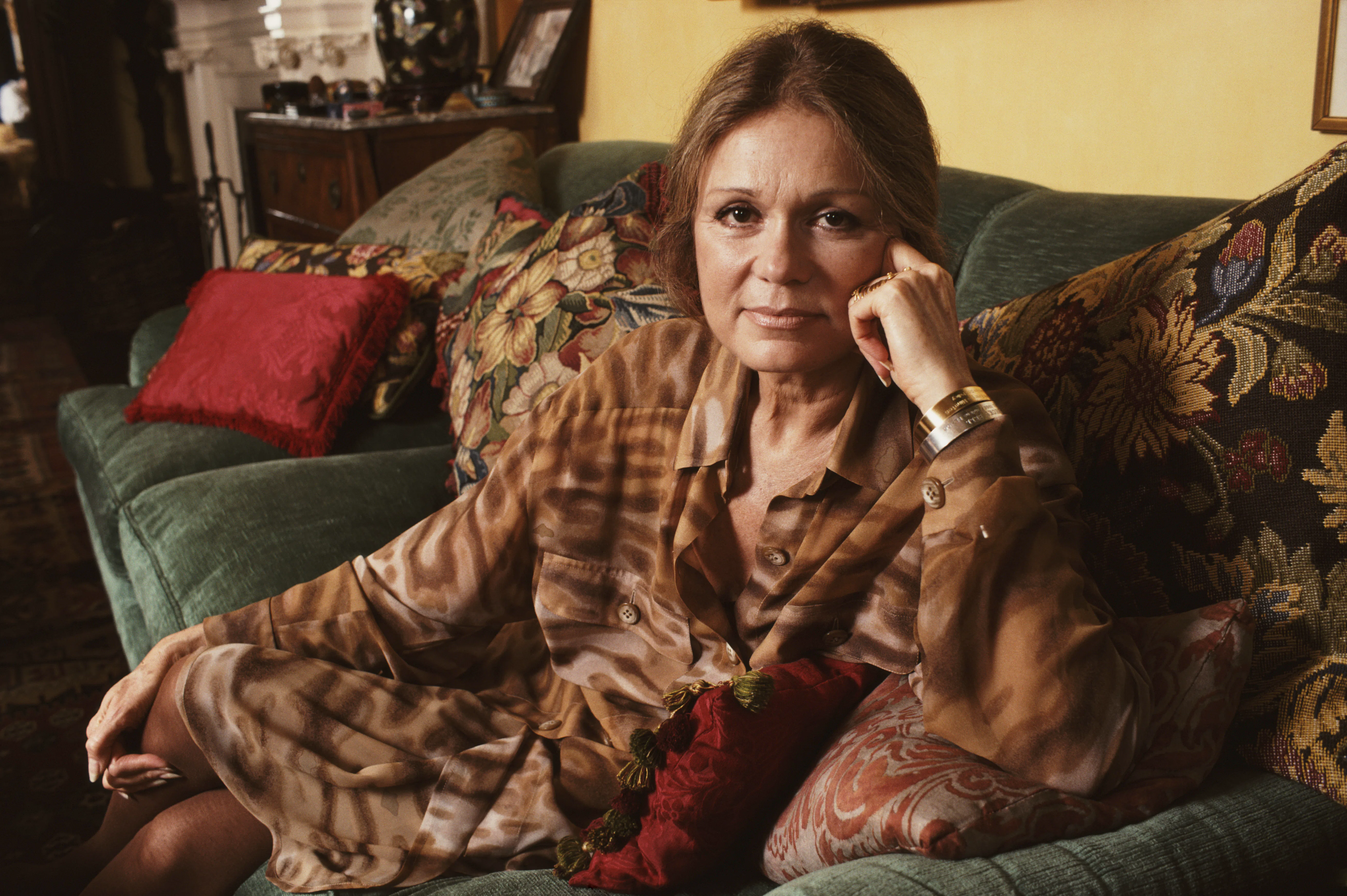 American journalist, activist and feminist Gloria Steinem in her New York City apartment, 2nd Novemb...