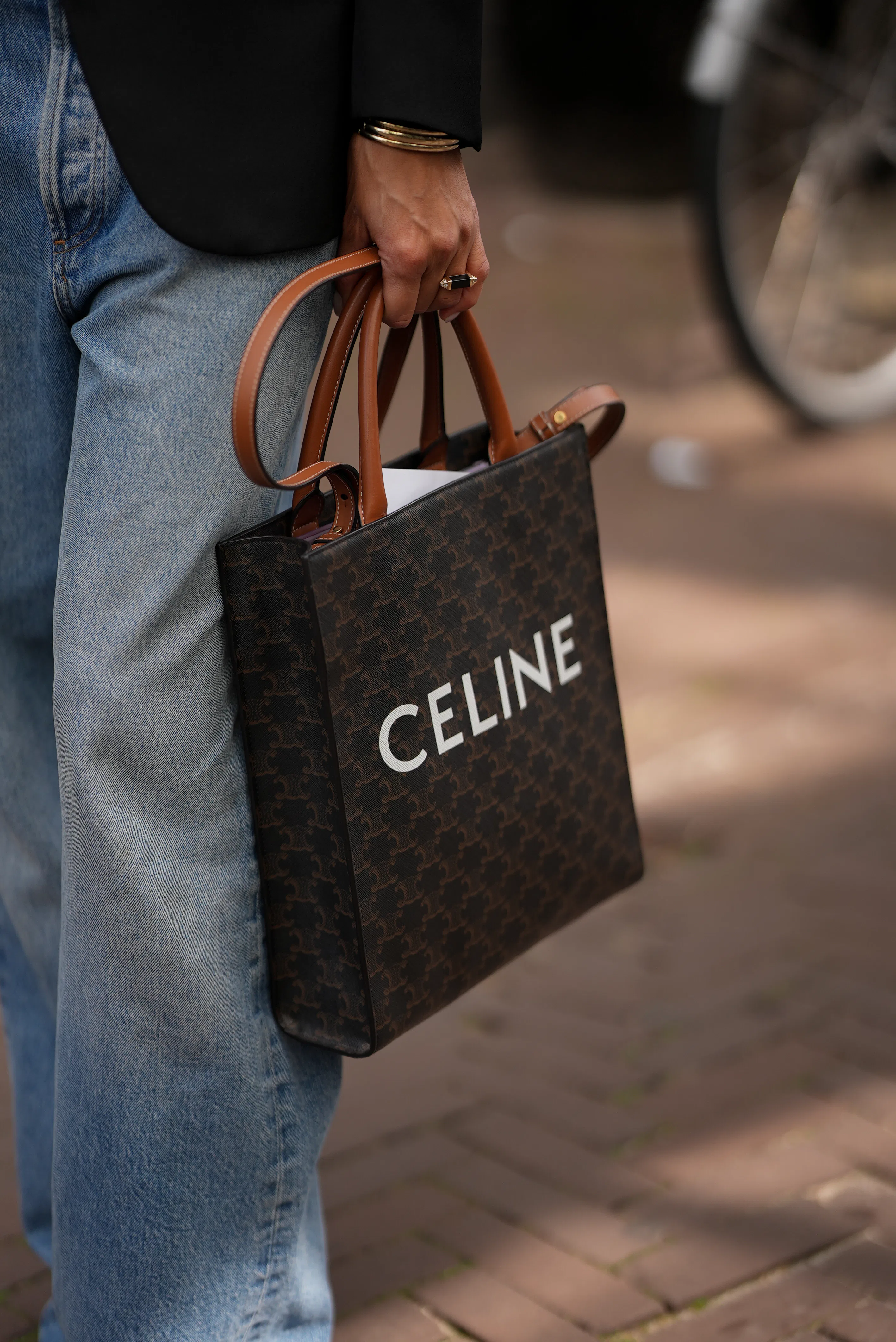 Celine bag street style